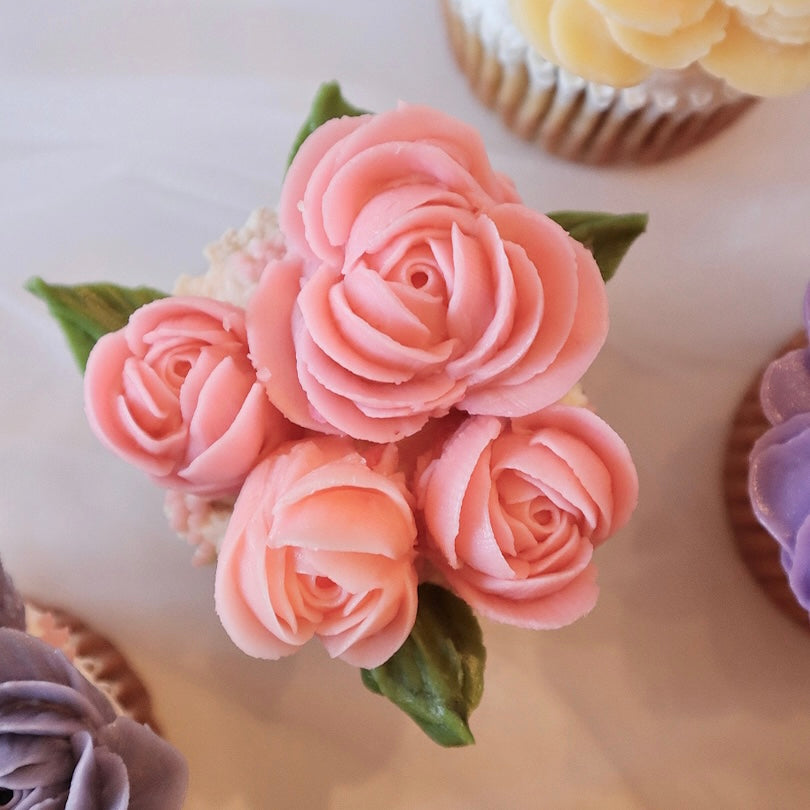 BUTTERCREAM FLOWER CUPCAKES