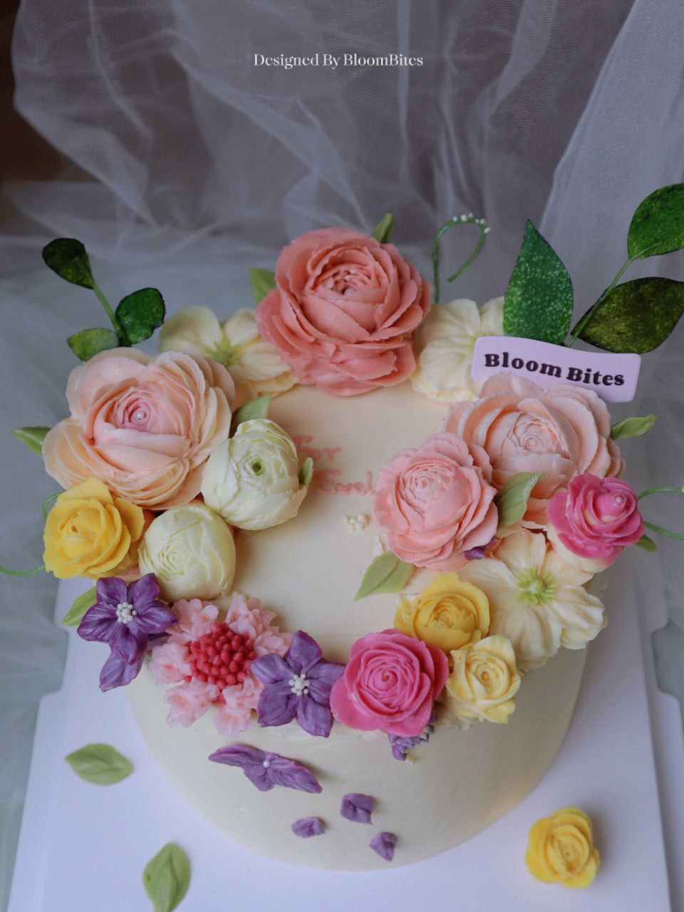 CUSTOM FLOWER CAKES